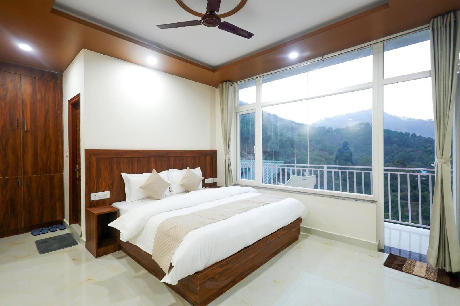 Mountain Shadow Hotel Kasauli Buitenkant foto